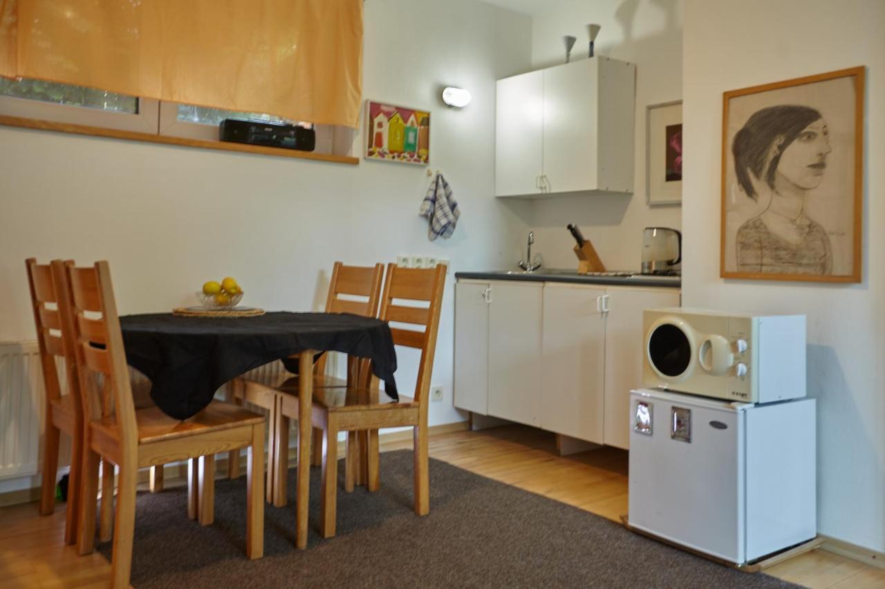 Villa In Bio Garden - You Will Save Money Here Praha Bagian luar foto