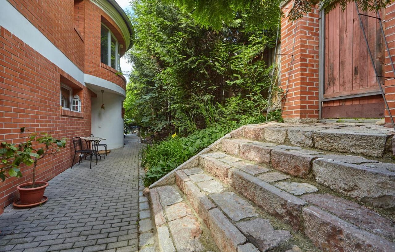Villa In Bio Garden - You Will Save Money Here Praha Bagian luar foto